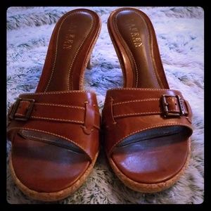 Lauren Ralph Lauren heeled sandals size 8